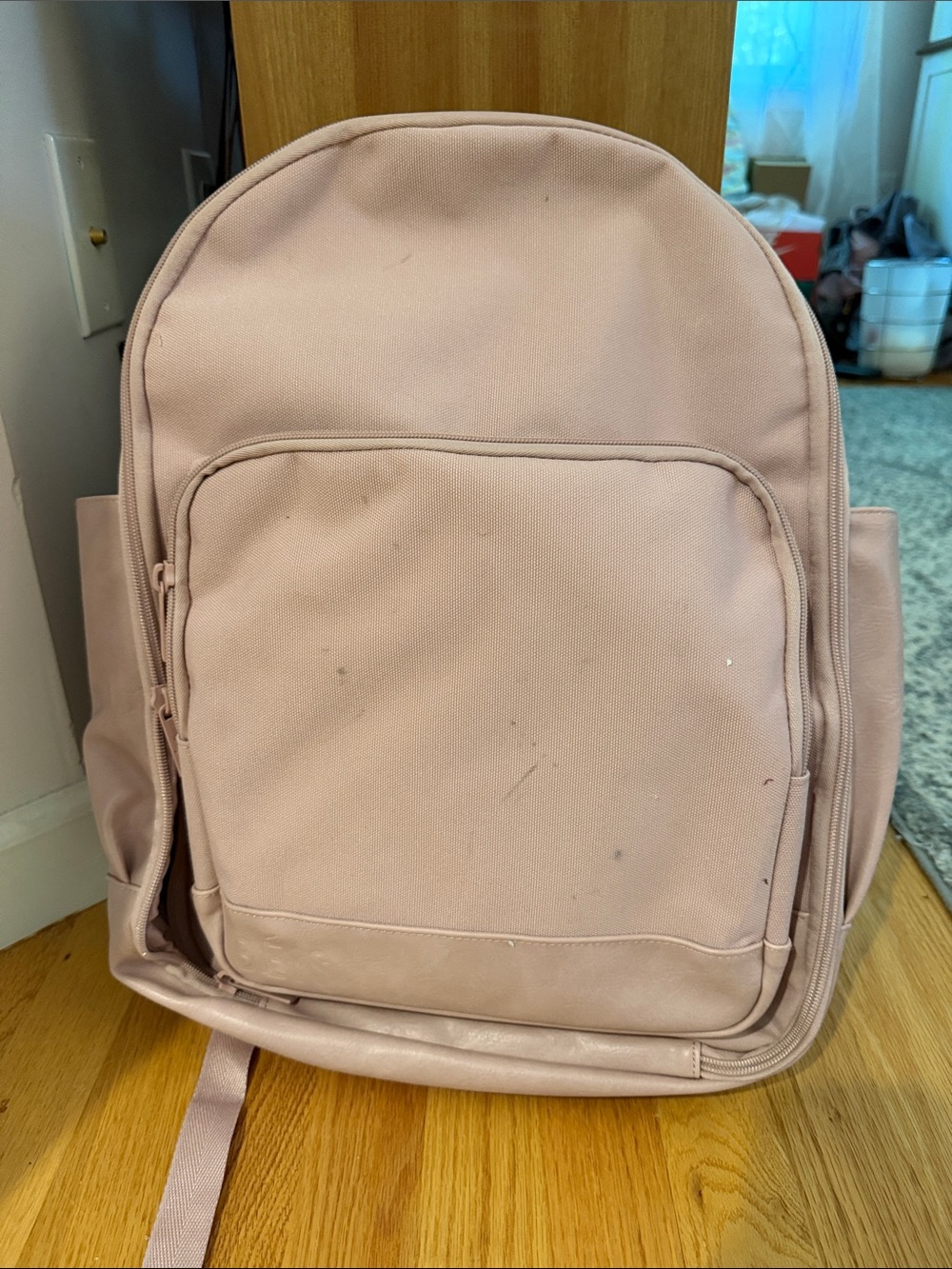 Classic Pink beis Backpack - Casual Everyday Carry